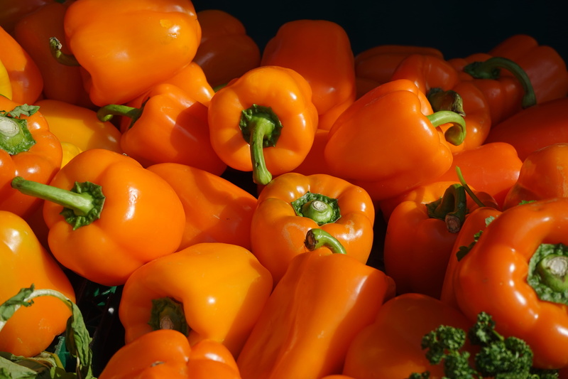 organic, food and drink, vegetable, red, red pepper, large group of objects, abundance, pepper - vegetable, bell pepper, no people, vegetables, still life