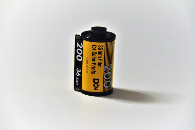 film photography, studio shot, copy space, technology, simplicity, no people, brand, film, instrument of measurement, 5K, photography themes, mm, healthcare and medicine