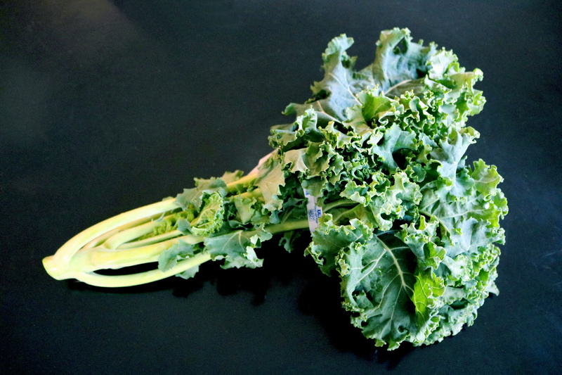 food and drink, no people, kale bunch, fresh, green, vegetarian food, kale greens, natural, green color, nature, bunch, plant, 4K, stem, vegetarian, bouquet