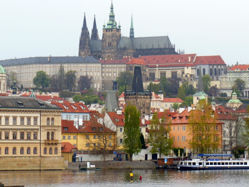 transportation, building, czech Republic, outdoors, water, mode of transportation, prague castle, travel, urban Scene, religion, no people, 2K, building exterior