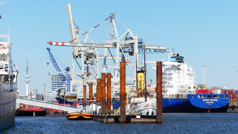 sailboat, canal, mode of transportation, hamburg, 4K, industry, ship, machinery, anchored, harbor, pier, outdoors, transportation, cranes, freight transportation