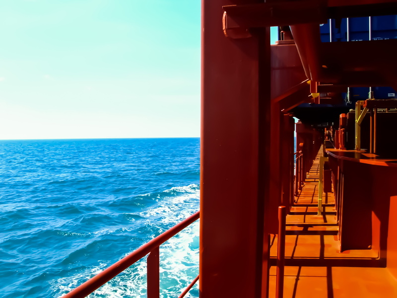 sea, container ship, transportation, cruise ship, seafaring, architecture, day, tranquil scene, nature, craft, outdoors, horizon over water, sky, shipping