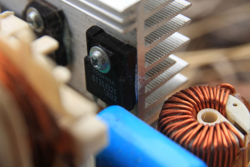 electronics industry, computer, equipment, indoors, sink, heat, processor, control, working, machinery, in a row, accuracy, design, board, circuit, gtjt