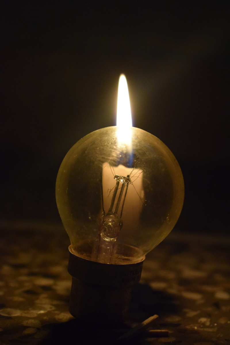 shiny, transparent, light - natural phenomenon, heat - temperature, glowing, black, design, vintage, luminosity, flame, lightbulb, no people, Bulb, night