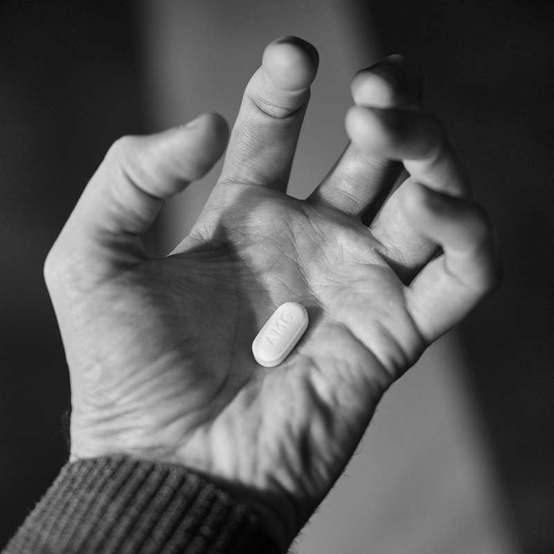 tablets, treatment, focus on foreground, pill, prescription, selective focus, pharmacy, finger, indoors, sick, unrecognizable person, human hand, showing