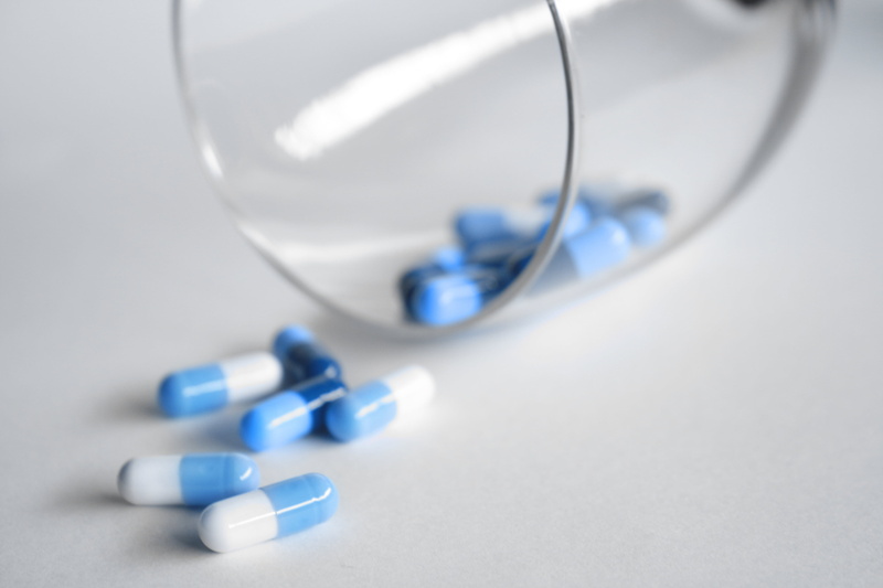 treatment, care, capsules, pills, medical instrument, pharmacology, pill, sick, medical supplies, selective focus, blue, healthy lifestyle, 4K, no people