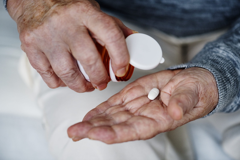 routine, indoors, finger, senior adult, treatment, elder, medication, fingers, wrinkled, tablet, healthcare and medicine, one person, person, medical, holding