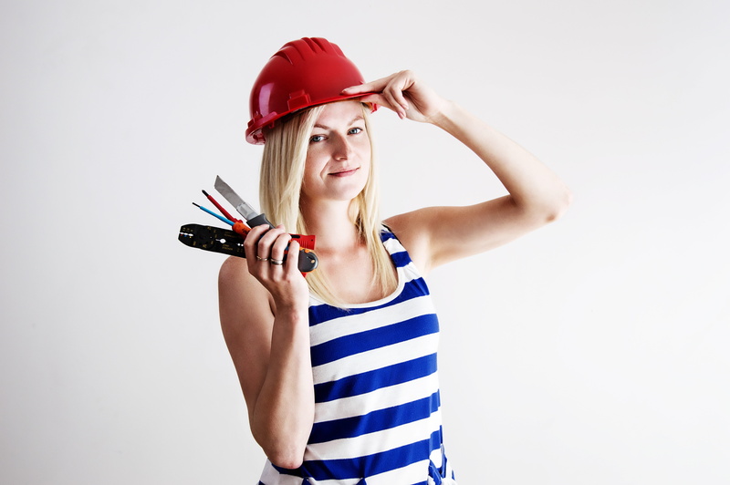 one person, electrician, instruction, house, hat, woman, tank, wholesale, fitter, helmet, red, 5K, young women, human body part, beauty, studio shot, waist up