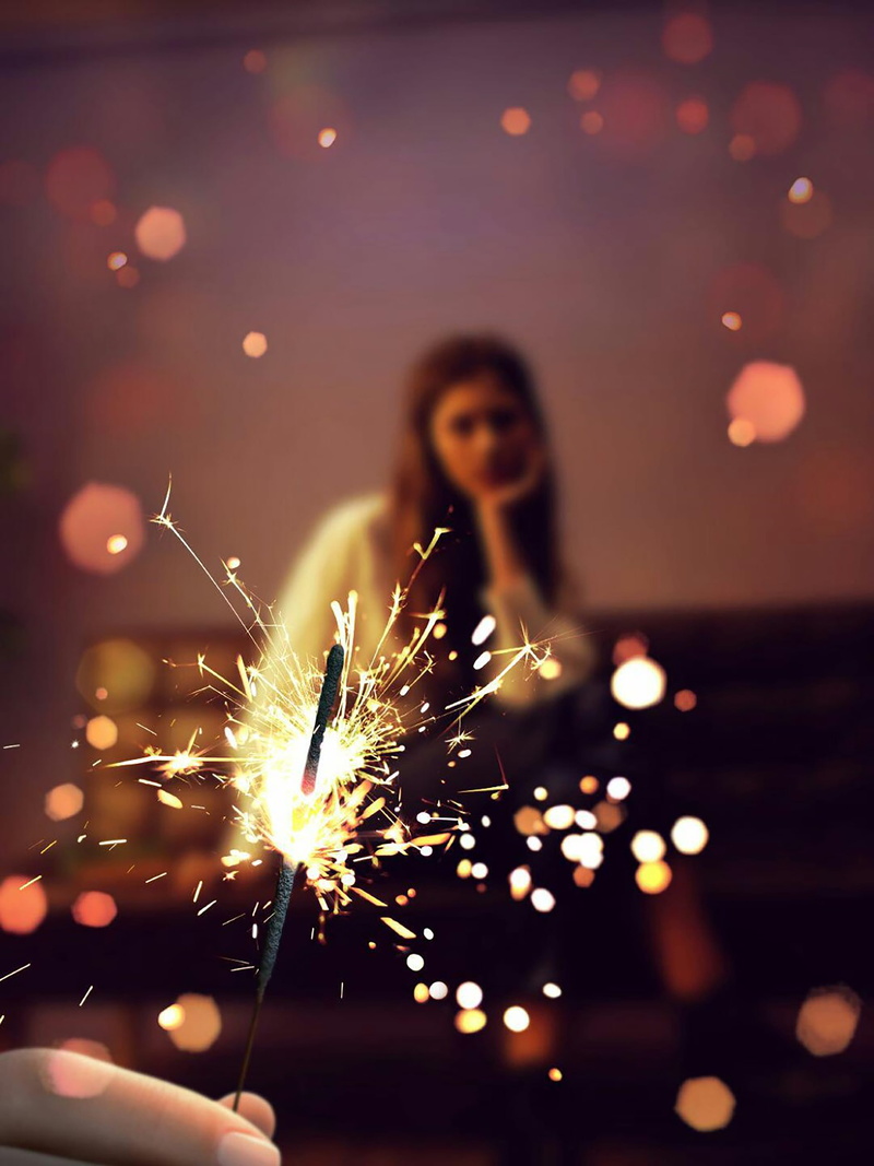 arts culture and entertainment, women, glowing, happy, person, poster, anniversary, shining, one person, sitting, firework - man made object, symbol, 4K
