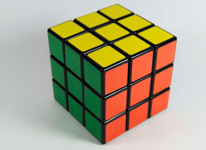 design, gray background, math, pattern, square, color, cube shape, 4K, close-up, colorful, indoors, brain, puzzle, orange, yellow, mathematics, dimensional