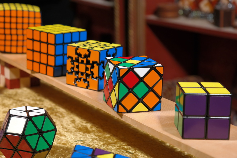 box, rubik, play, toys, puzzle piece, table, s, geometric shape, patience, puzzle, close-up, metal, no people, patience games, stand, focus on foreground