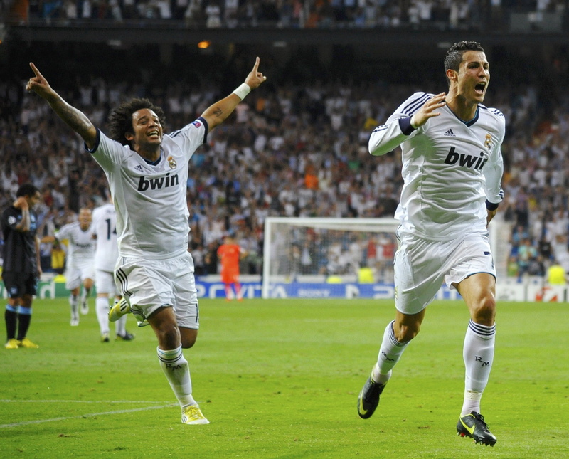 bwin, full length, soccer, competitive sport, effort, limb, success, CriRo, 2012, white, C. Ronaldo, Marcelo, athlete, C.Ronaldo, team sport, man citi