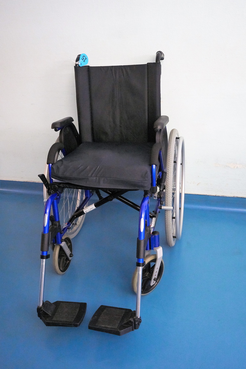 reduced mobility, absence, medical world, nature, blue, healthcare and medicine, convenience, differing abilities, care, dependency, 5K, handicap, disabled