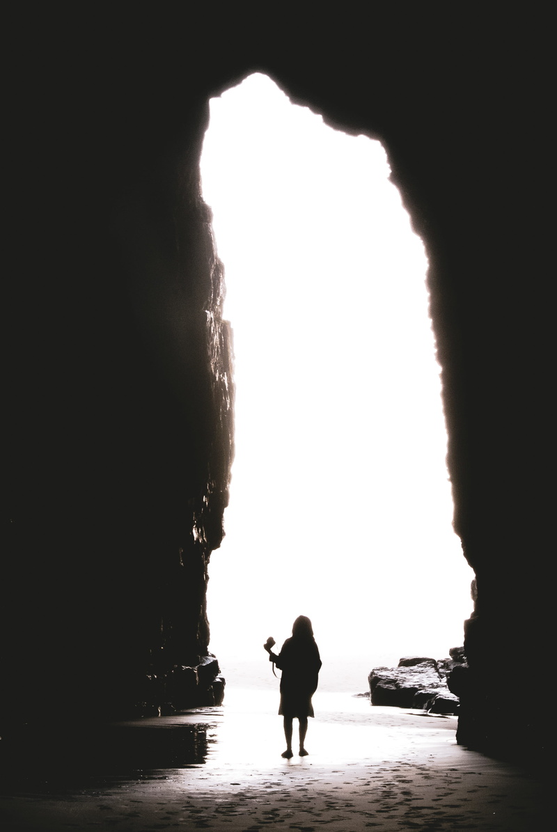 catlin, two people, real people, explore, lifestyle, rock formation, skye, men, sand, person, wanderlust, adventure, sky, day, standing, new zealand, girl