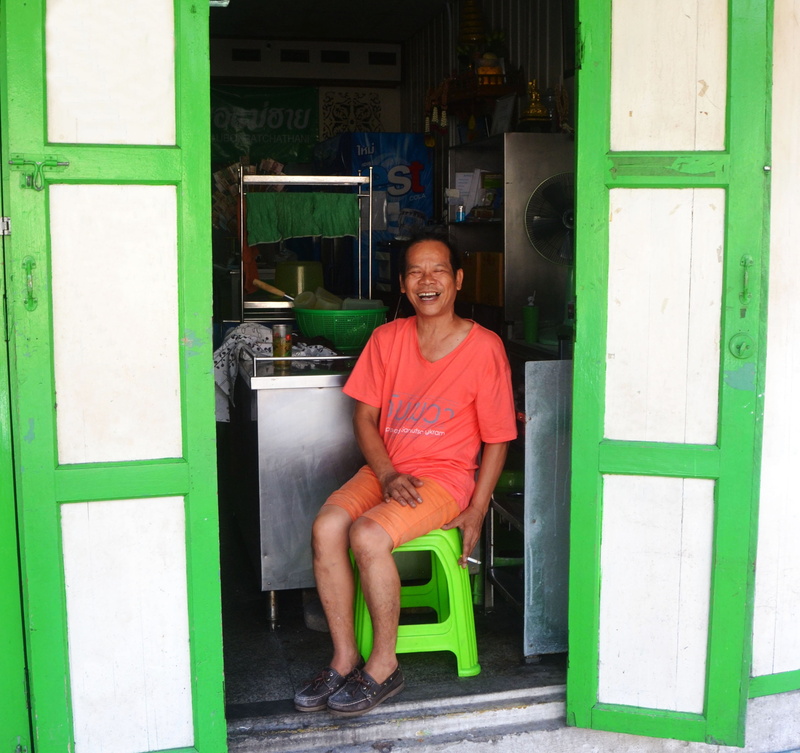 doors, lifestyle, adult, door, enter, seat, 2K, day, entrance, front door, life, laugh, bangkok, front view, smiling, portrait, laughing, sitting, exit