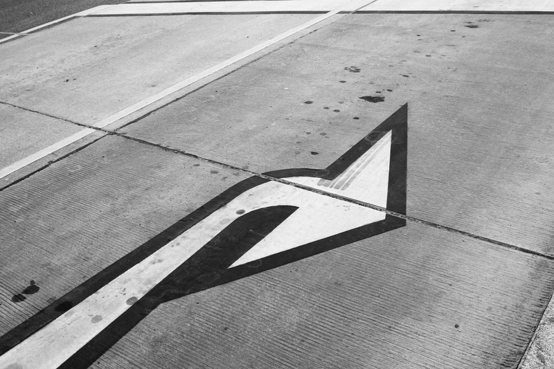 sign, outdoors, 4K, arrow symbol, Road, concrete, marking, high angle view, mark, city, transportation, Road Sign, no people, away, symbol, footpath, characters