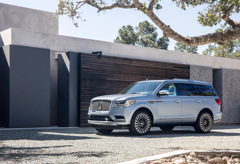 lincoln, 2017, navigator, 4K, black, label