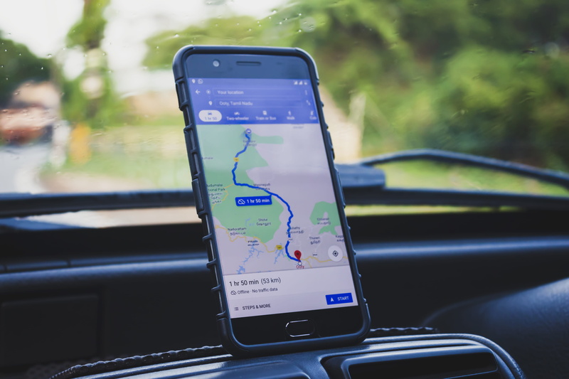 transportation, oneplus 5, trip, technology, motor vehicle, outdoors, gps, western script, nature, screen, close-up, car interior, location, 5K, smartphone