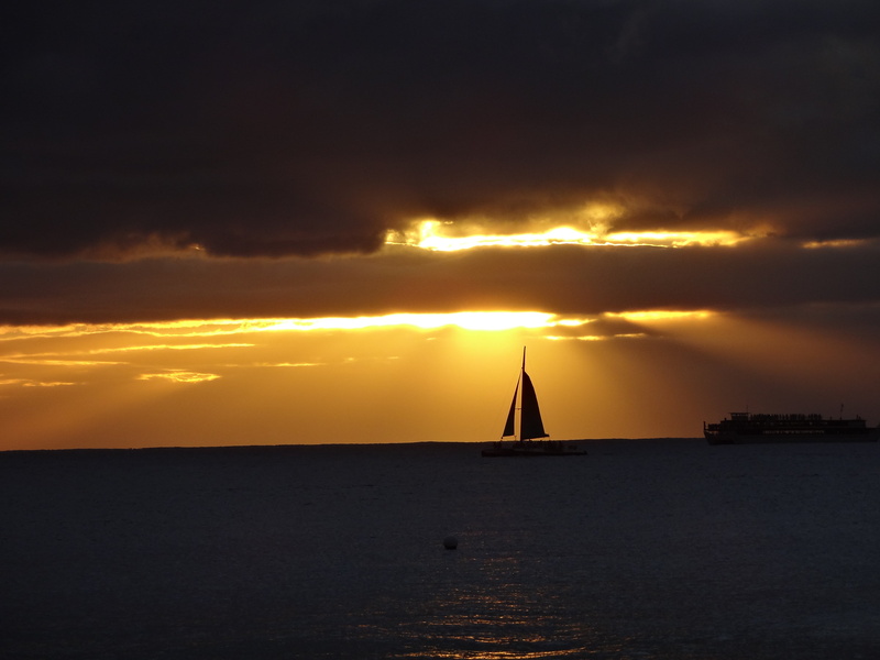 sunlight, vacation, outdoors, view, sky, boat, sunset, sun, vessel, alone, nautical, nautical Vessel, tourism, holiday, tranquility, sailboat, water, daytime