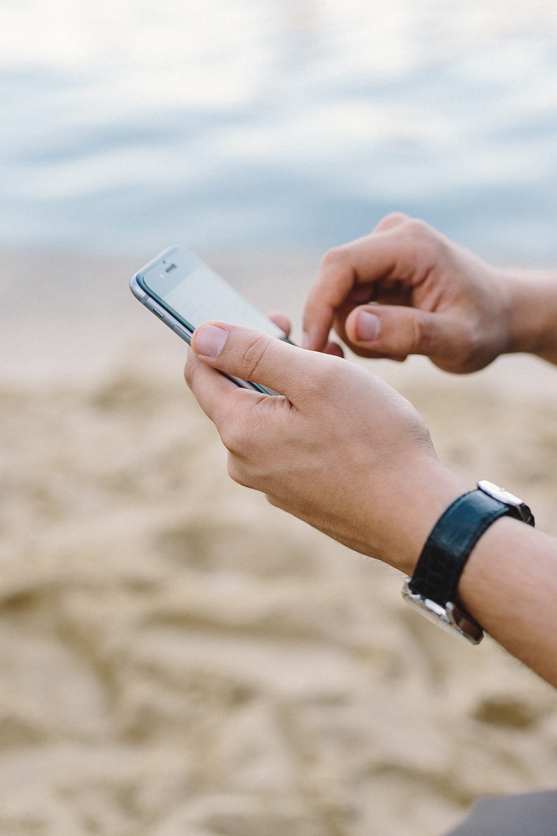 male, hand, iphone, nature, mobility, sea, coastline, summer, technology, leisure activity, mobile Phone, watch, mobile, Phone, holding, outdoors, real people