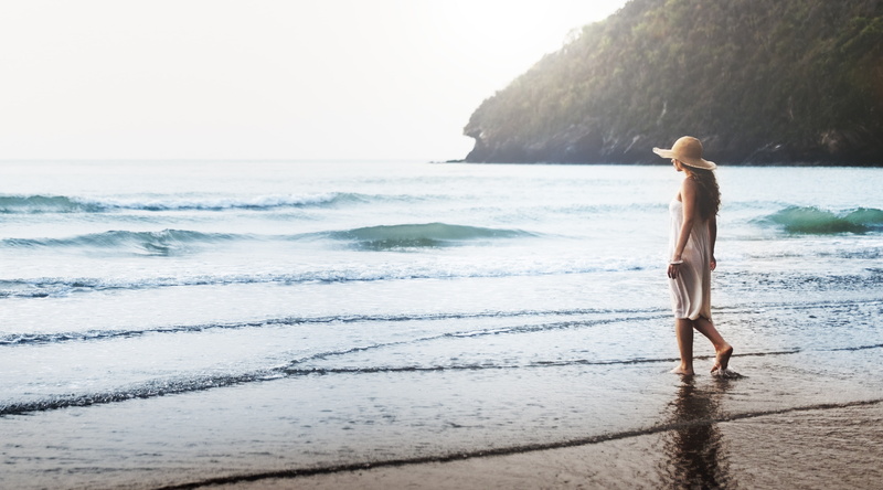 horizon over water, recreation, Ocean, one person, Lady, connection, standing, Leave, Female, Break, Tour, Vacation, expression, beauty in nature, Woman