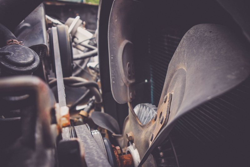 body, airscrew, metal, 4K, land vehicle, damaged, big, obsolete, dashboard, airplane, close, abandoned, circle, selective focus, blower, typewriter, combustion