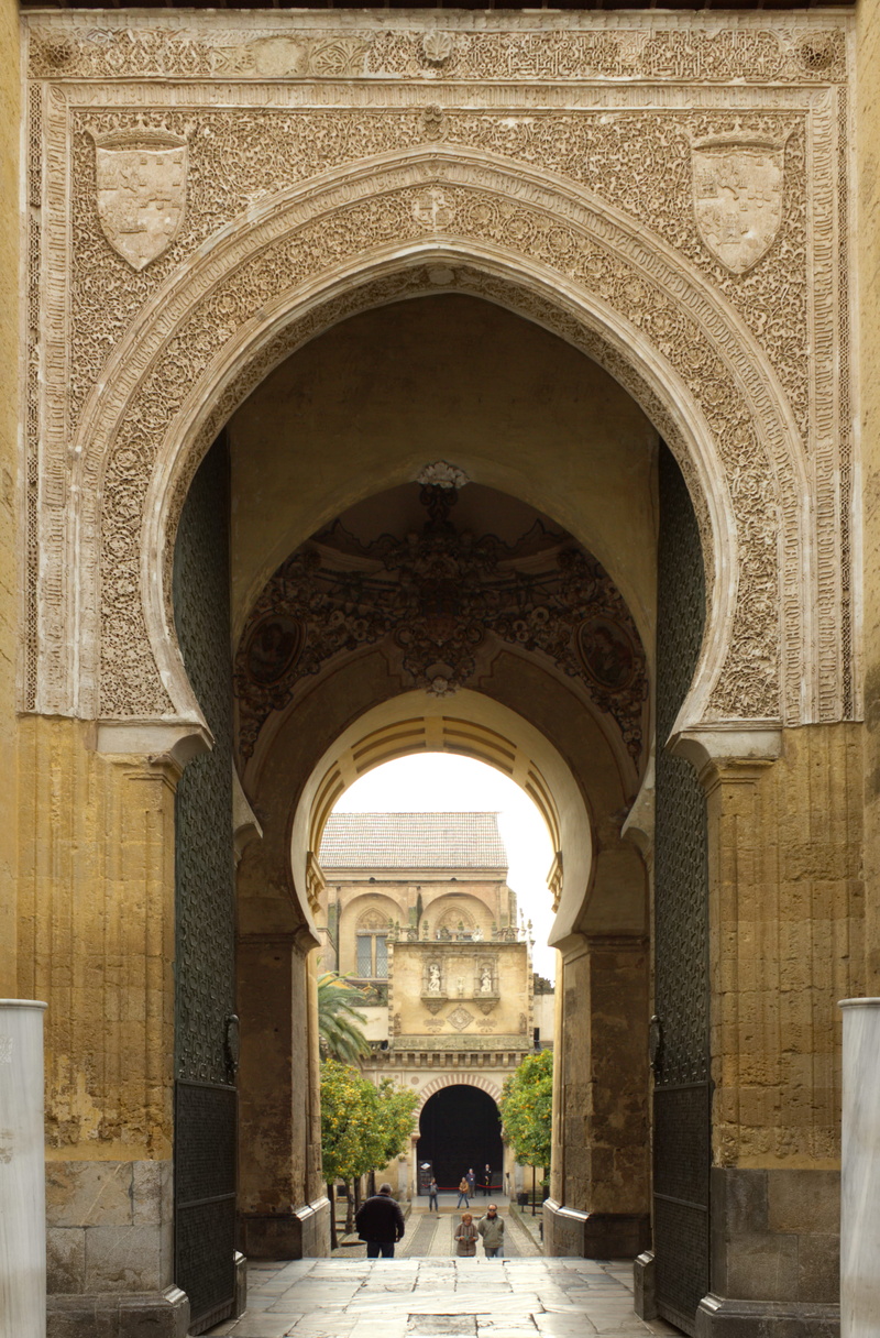 architecture, direction, spain, city, building, entrance, córdoba, the way forward, real people, doorway, incidental people, built structure, cathedral