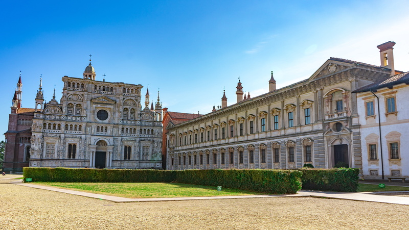 the past, catholic, gothic, architecture, outdoors, 1500, garden, grass, landscape, plant, sky, art, 5K, travel, overview, history, day, courtyard, blue