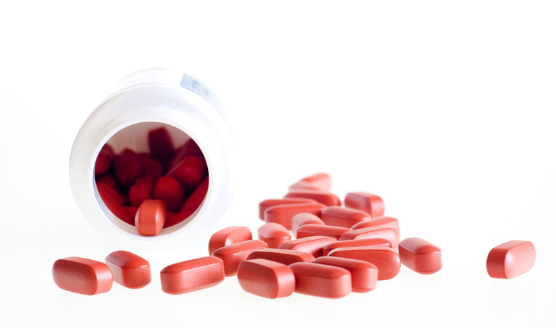 tablet, studio shot, sick, close-up, pharmaceutical, white background, large group of objects, nutrition, dose, nutritional supplement, medical, healthy lifestyle