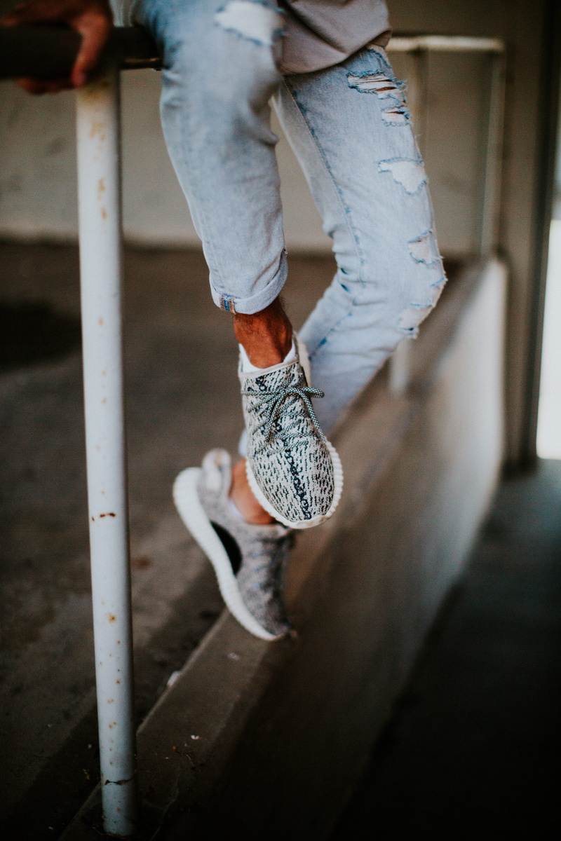 Boost, low section, Adidas Yeezy, 5K, distressed, childhood, shoe, sports Shoe, human Leg, person, men, day, balance, sport, women, one man only, adult