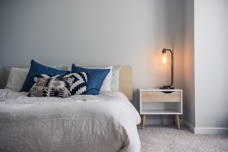 furniture, duvet, minimalism, linen, comfortable, stuffed, modern furniture, no people, indoors, domestic room, electric lamp, cozy, minimal, sheet, modern