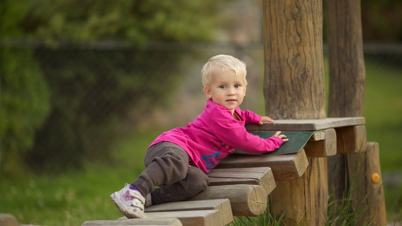 sleeve, cheerful, pink color, casual clothing, fun, playing, outdoors, lifestyles, childhood, girls, toddler, hair, tree, green Color, plant, full length