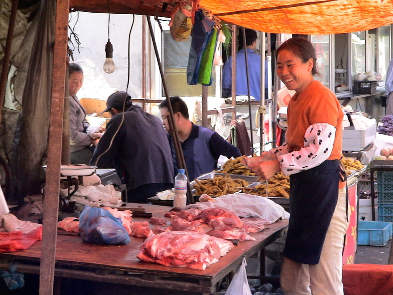 small business, market woman, butcher, China, indoors, Meat, Sale, three quarter length, dandong, 1080P, people, occupation, market day, laugh, look forward