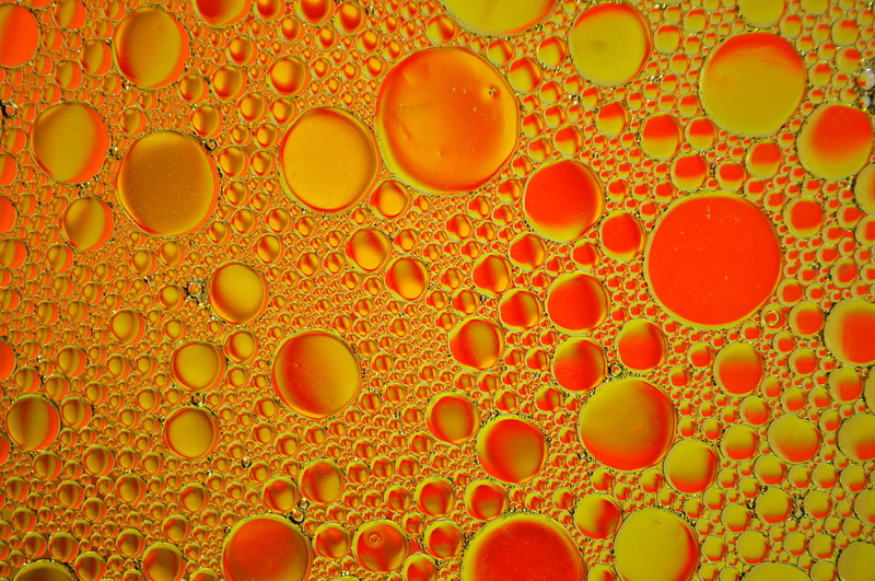 abstract backgrounds, orange color, abstract, food and drink, geometric shape, circle, oil, droplets, water, color, orange, studio shot, purity, close-up