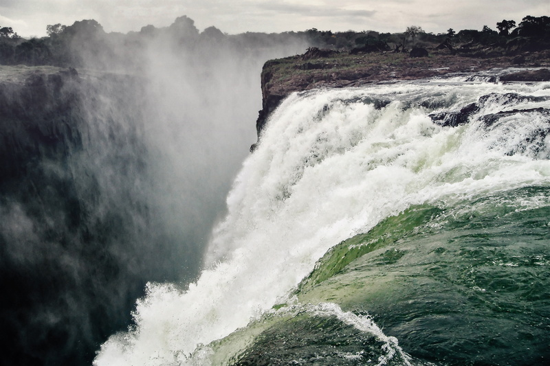 beauty in nature, africa, zambia, flowing water, motion, day, nature, white water, aquatic sport, force of nature, spray, splashing, water, foaming, outdoors