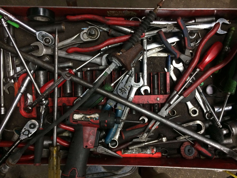 tools toolbox, red, 2K, large group of objects, hand tool, wrench, no people, full frame, abundance, choice, backgrounds, spanner, variation, equipment