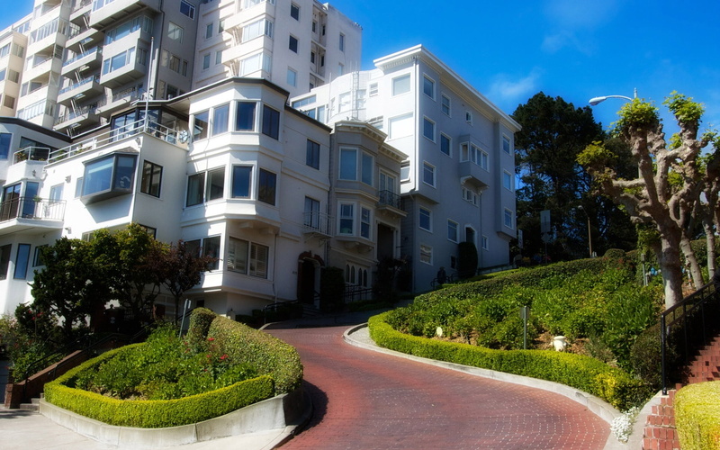community, hedge, apartment, townhouse, city Life, town, concrete, construction Industry, blue, holiday Villa, lombard st, outdoors, urban Scene, villa