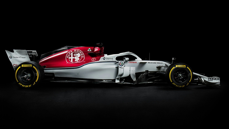 speed, racecar, time, formula one, sport, racing, red, indoors, f1, motorsport, studio shot, motor vehicle, copy space, mode of transportation, chrome