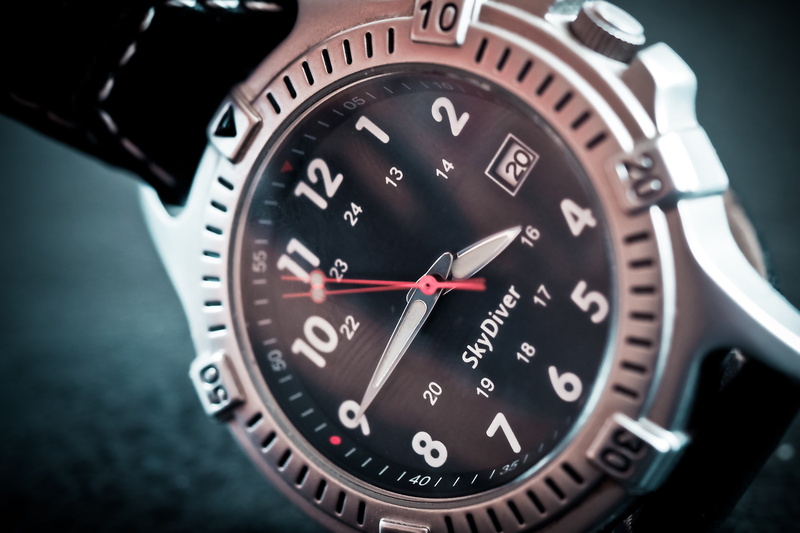 tick, on time, human body part, steel, metal, clock, 4K, close, time, time indicating, wrist watch, dial, pointer, mens, moment, minute, round, instrument of time