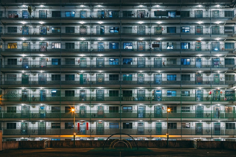 building, plastic, residential district, minimalism, window, office, outdoors, building exterior, 720P, containers, office building exterior, modern, night
