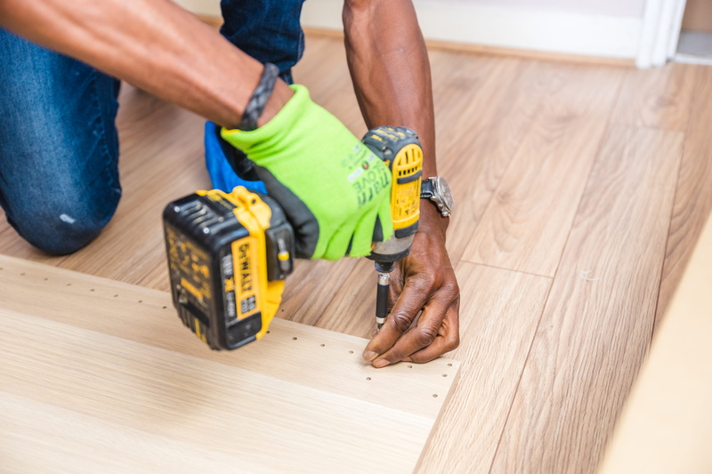 tool, working, close-up, floor, hand, carpentry, indoors, diy, drill, wooden, one person, drilling heads, occupation, man, lifestyles, home improvement