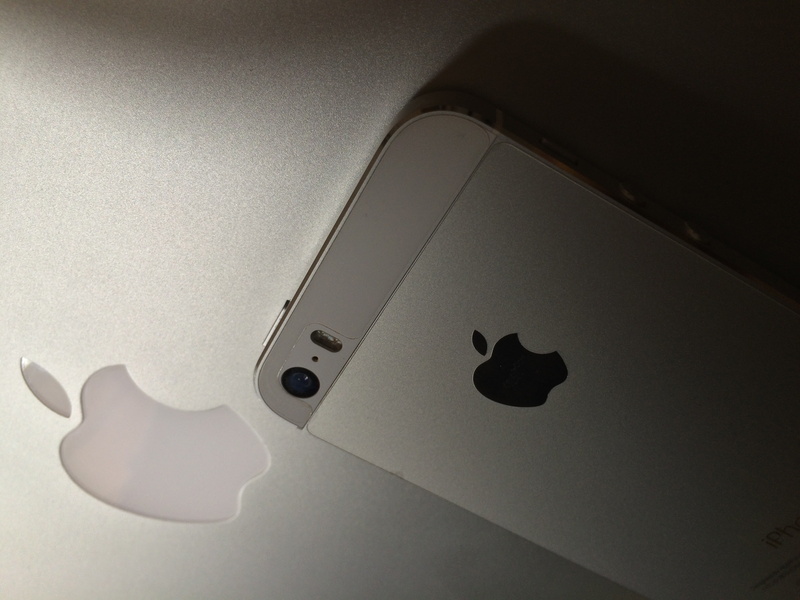 still life, technology, 2K, two objects, human representation, emotion, high angle view, Apple Inc., no people, representation, indoors, studio shot, smartphone
