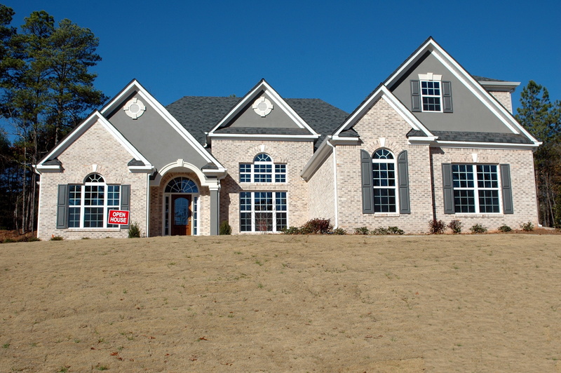 entrance, outdoors, upper class, realty, builder, front or back yard, sky, residence, new, modern, wealth, grass, concrete, neighborhood, clear, home, luxury