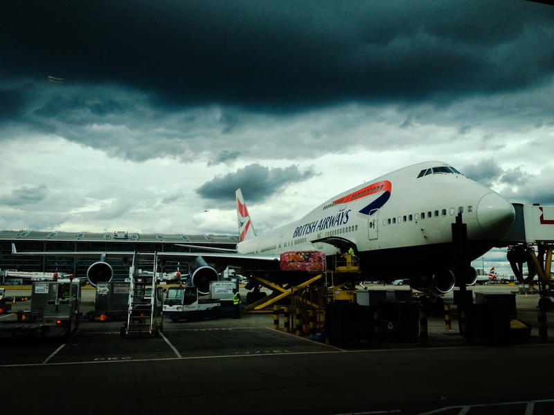 transportation, airport, commercial Airplane, cloud - sky, british airways, 1080P, luggage, mode of Transport, nature, stationary, passenger, travel, cloudy