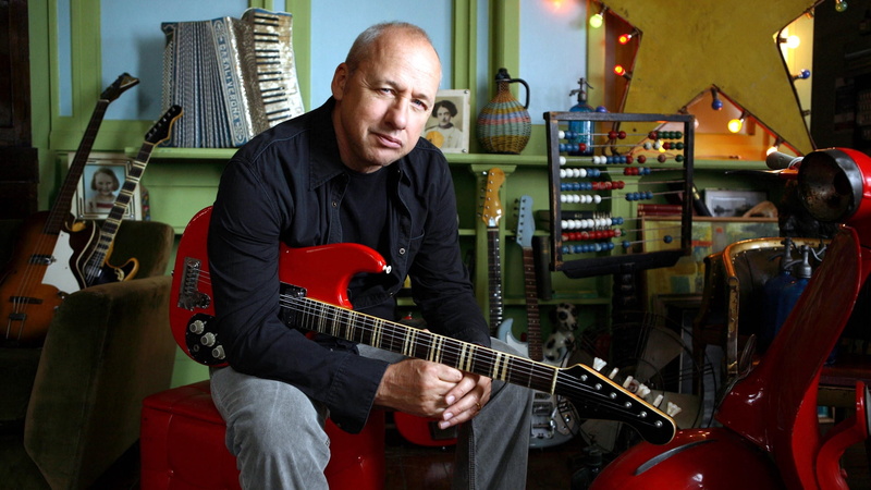 acoustic Guitar, males, skill, 1080P, rock Music, indoors, musician, popular Music Concert, caucasian Ethnicity, occupation, mark knopfler, look, adult