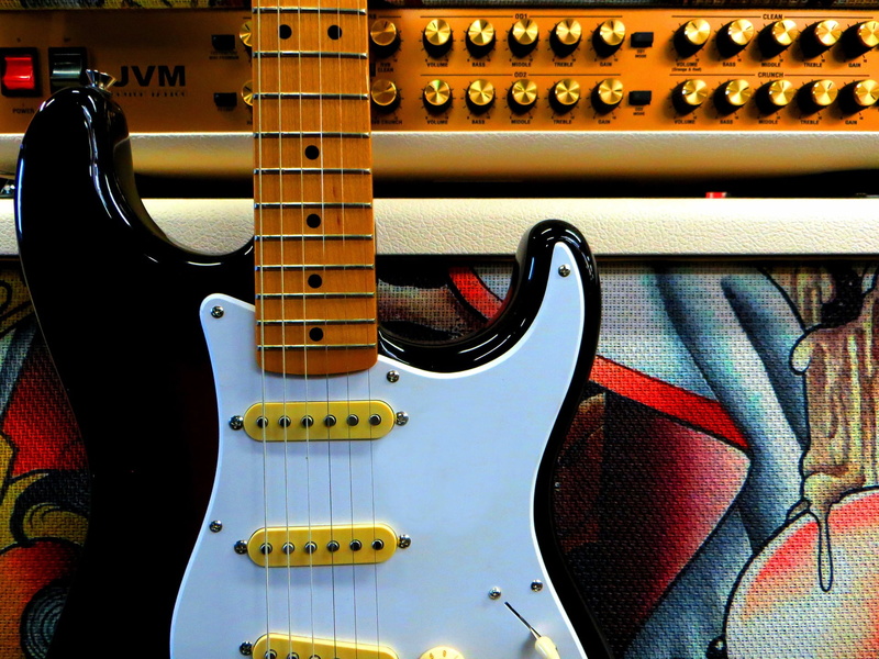 string Instrument, playing, string, fingerboard, wood - material, electric Guitar, strings, indoors, bass instrument, guitar, stratocaster, pickup, rock guitar