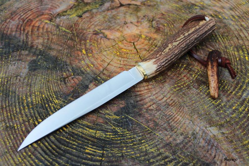 knife - weapon, bark, still life, long, knife, work tool, horn, wood - material, leather, 1080P, metal, high angle view, day, textured, table, close-up
