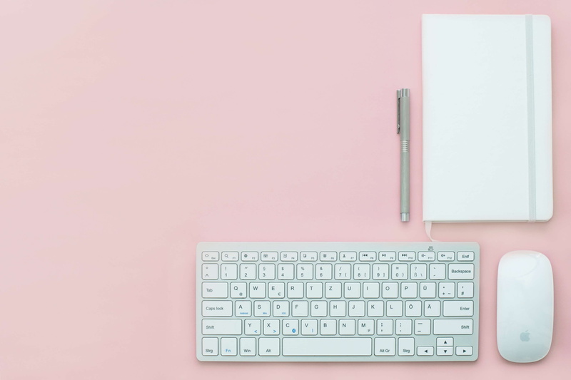 computer keyboard, wireless technology, notebook, pink, mouse, desk, directly above, pen, data, computer equipment, indoors, connection, office, simple