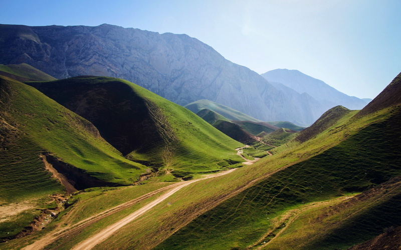 no people, green color, road, mountains, plant, sky, idyllic, high, wa, mountain, landscape, green, tranquil scene, nature, outdoors, grass