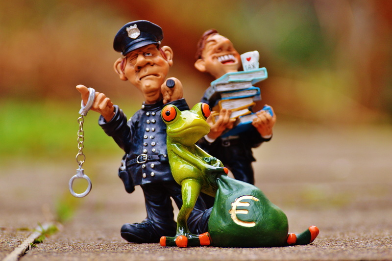 sitting, figurine, tax evasion, finance, men, theft, arrest, billing, scam, bureaucracy, form, boys, fun, frog, figurines, eyed, tax return, correctional institution